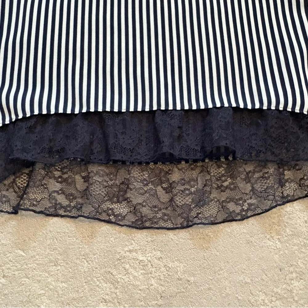 Zara Navy & White Striped Sleeveless Top With Lace Hem Size Medium - Picture 3 of 5